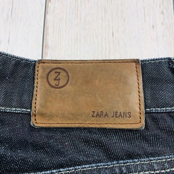 Zara Dark Wash Skinny Jeans Size 31 inseam… - Picture 8 of 9